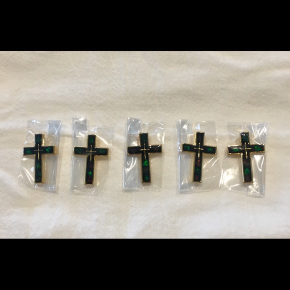 5 Gold Tone Crosses - Picture 2 of 3
